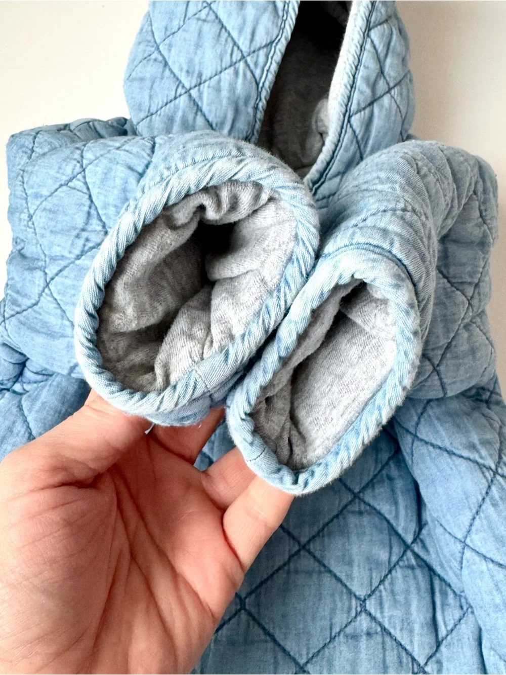 Baby GAP 6-12 Months Quilted Chambray Bunting One Piece  Babies Snowsuit Blue